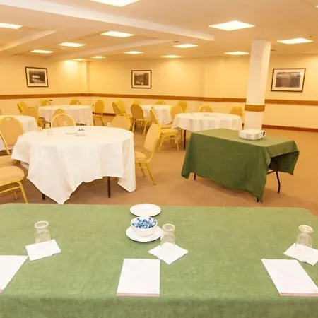 Station House فندق 3*