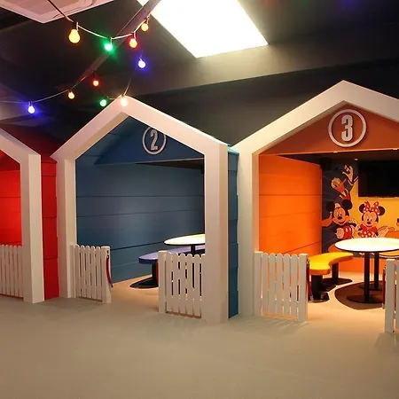 فندق Station House