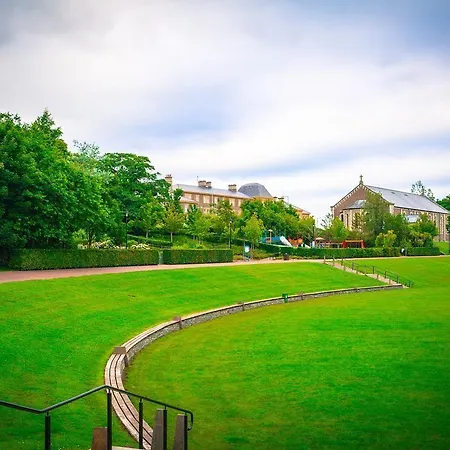 فندق Station House 3*