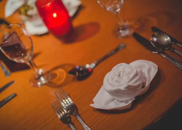 Hotel Station House 3*